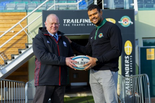 Andy Douthwaite with Ealing player Nathan Earle.