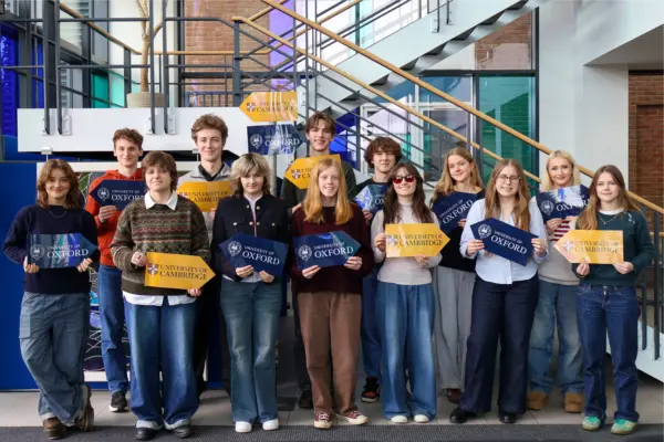 Hereford Sixth Form College’s Academic Excellence on Show as 14 Students Earn Oxbridge Places